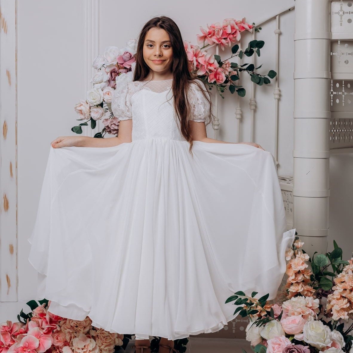 Flower girl dress, First communion girl dress, Baptism Tulle girl dress, Lace flower girl dress, Girl ball gown, Toddler flower girl dress