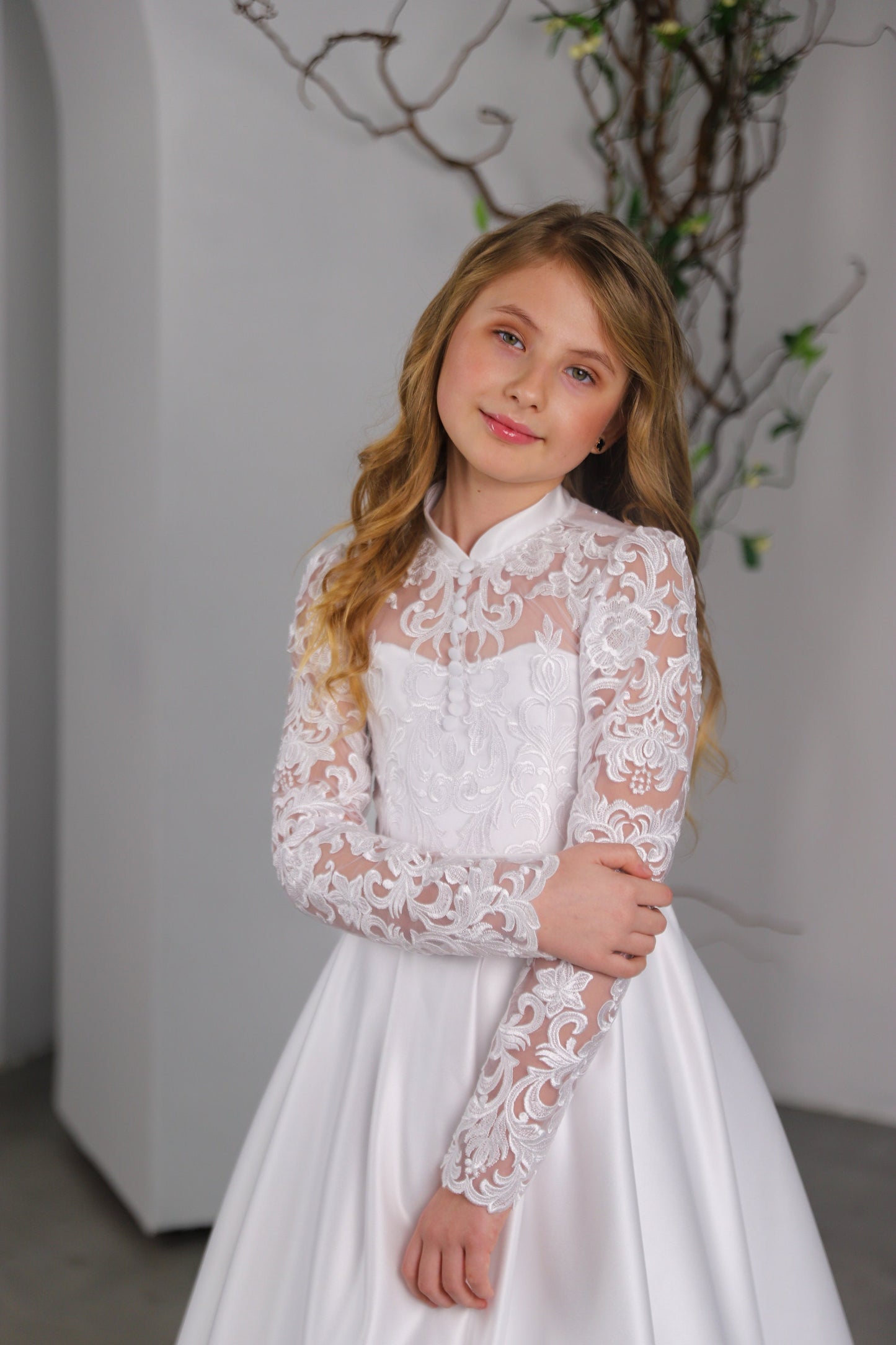 White lace First communion & Baptism dress, flower girl dress, wedding guest dress, Bridesmaids dress, holy communion gown, mini bride dress