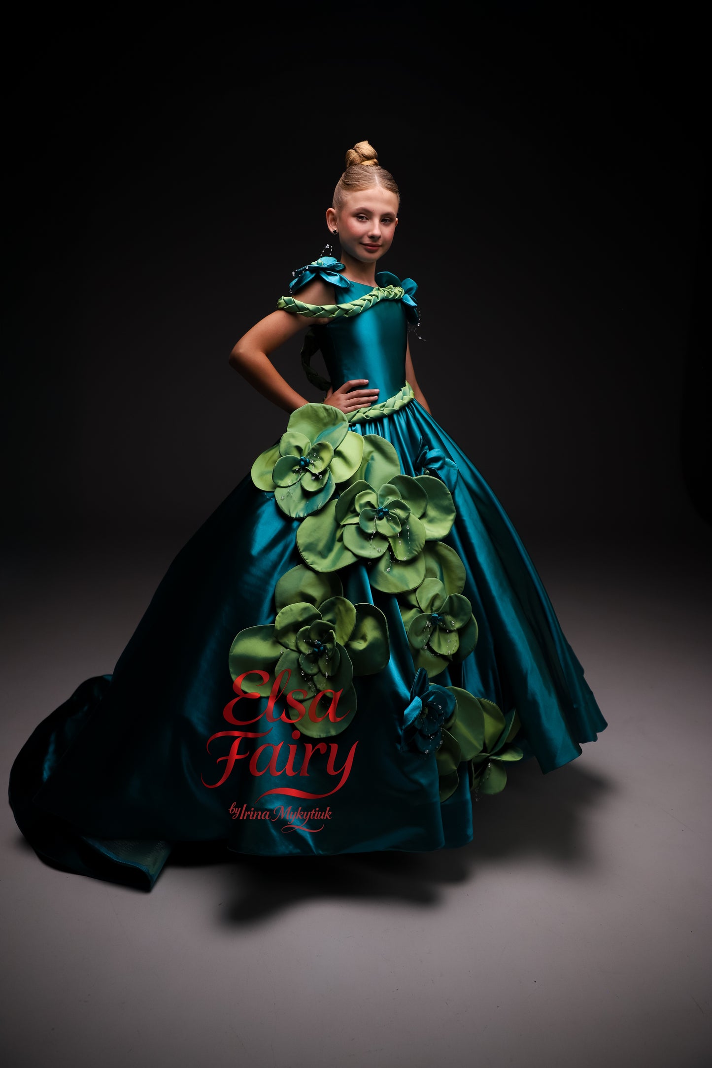 Gala evening gown, Emerald Green Exclusive Ball Gown: Handmade Formal Dress with flowers