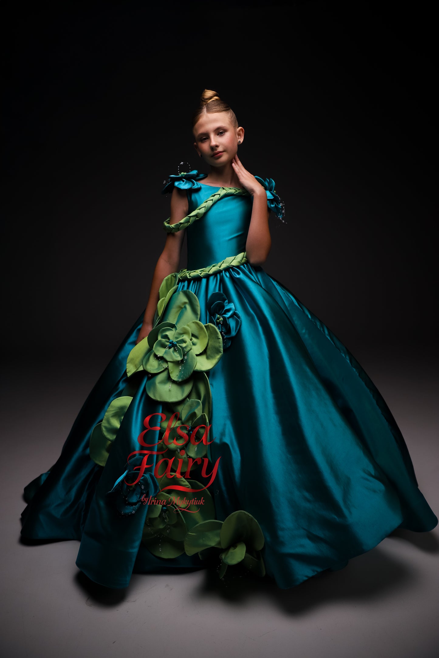 Gala evening gown, Emerald Green Exclusive Ball Gown: Handmade Formal Dress with flowers